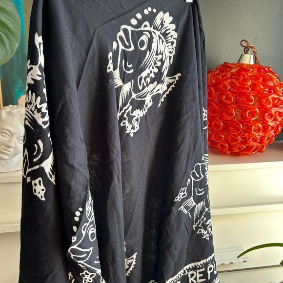 Black and White Women's Swim Sarong - Picture 7 of 15